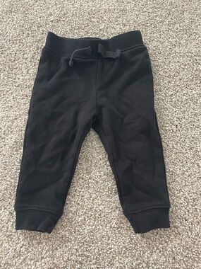 ‼️Mix and Match 3 items for $5‼️ 
Okie dokie Black 9M Jogger Sweatpants